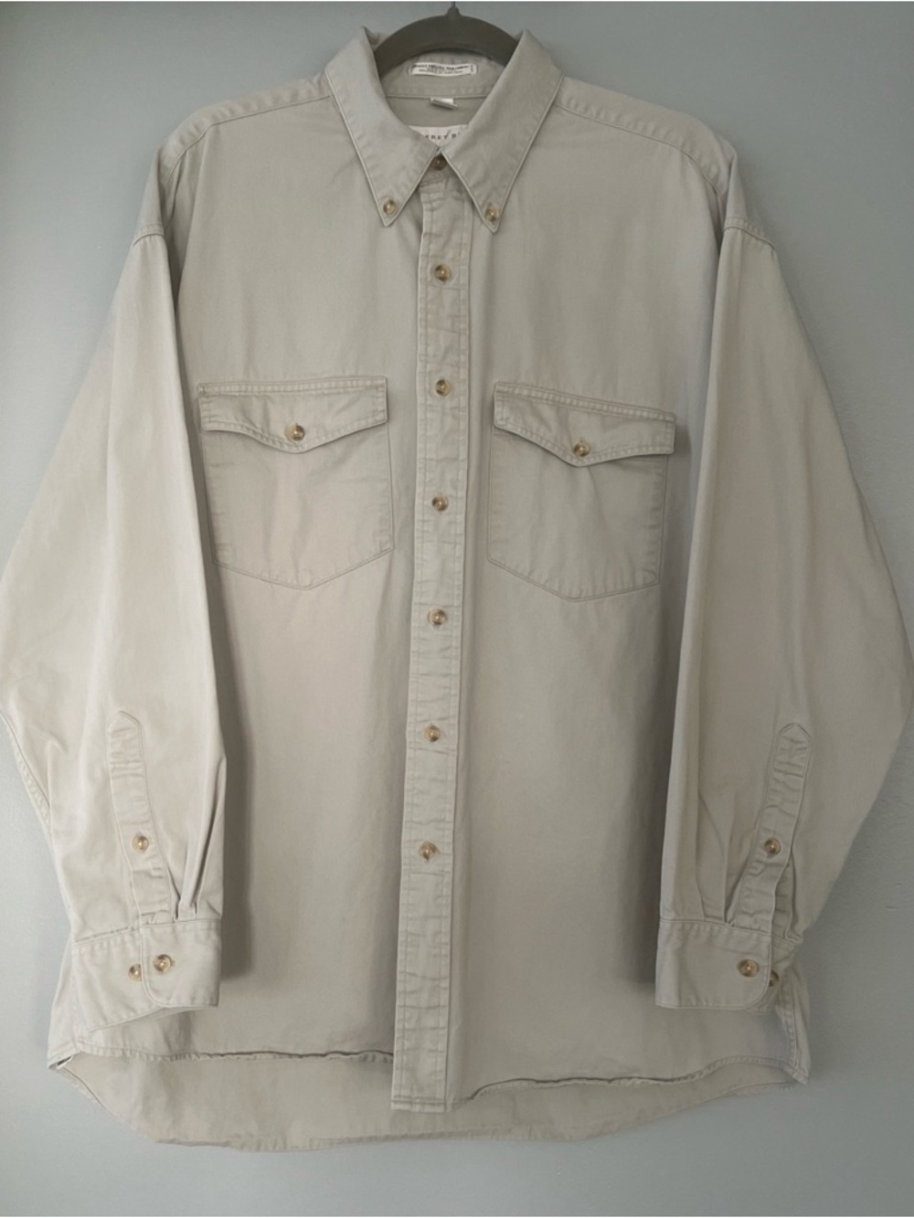 Vintage Geoffrey Beene Mens L Off-White/ Light Gray Heavy Cotton Button Up Shirt